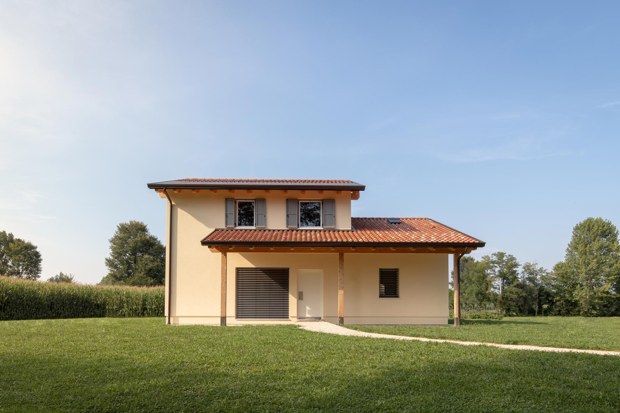 Abitazione unifamiliare. San delle Pertiche HAUME Case in legno